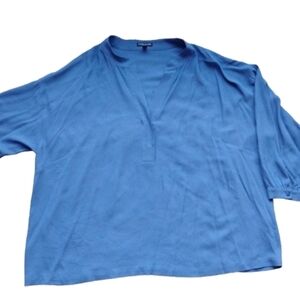 EILEEN FISHER WOMAN 1X Blue Silk V‑Neck Blouse – Luxe Relaxed Fit